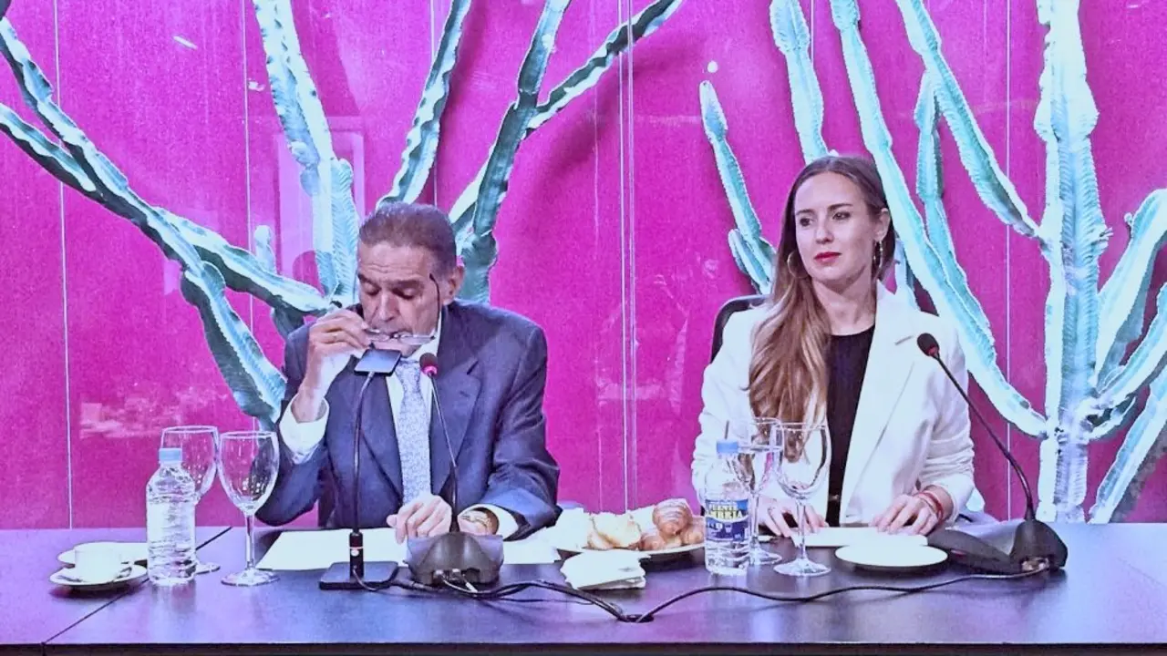 Melisa Rodr&iacute;guez (Cs) en el desayuno informativo organizado por Canarias 7_Fotor