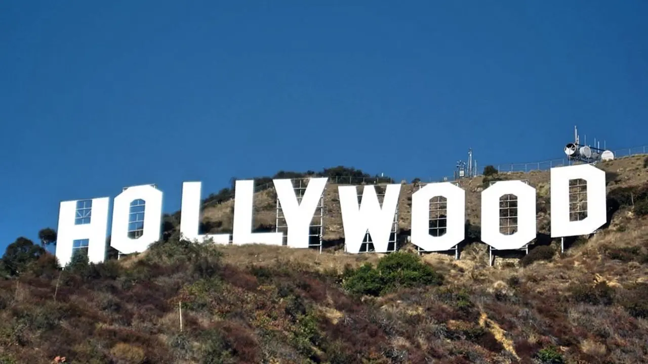 Hollywood-sign_Fotor