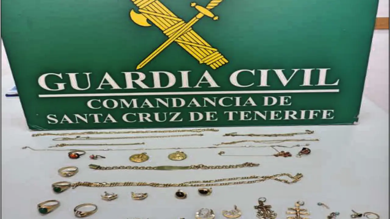 GUARDIA CIVIL JOYAS ROBADAS a las 16_Fotor