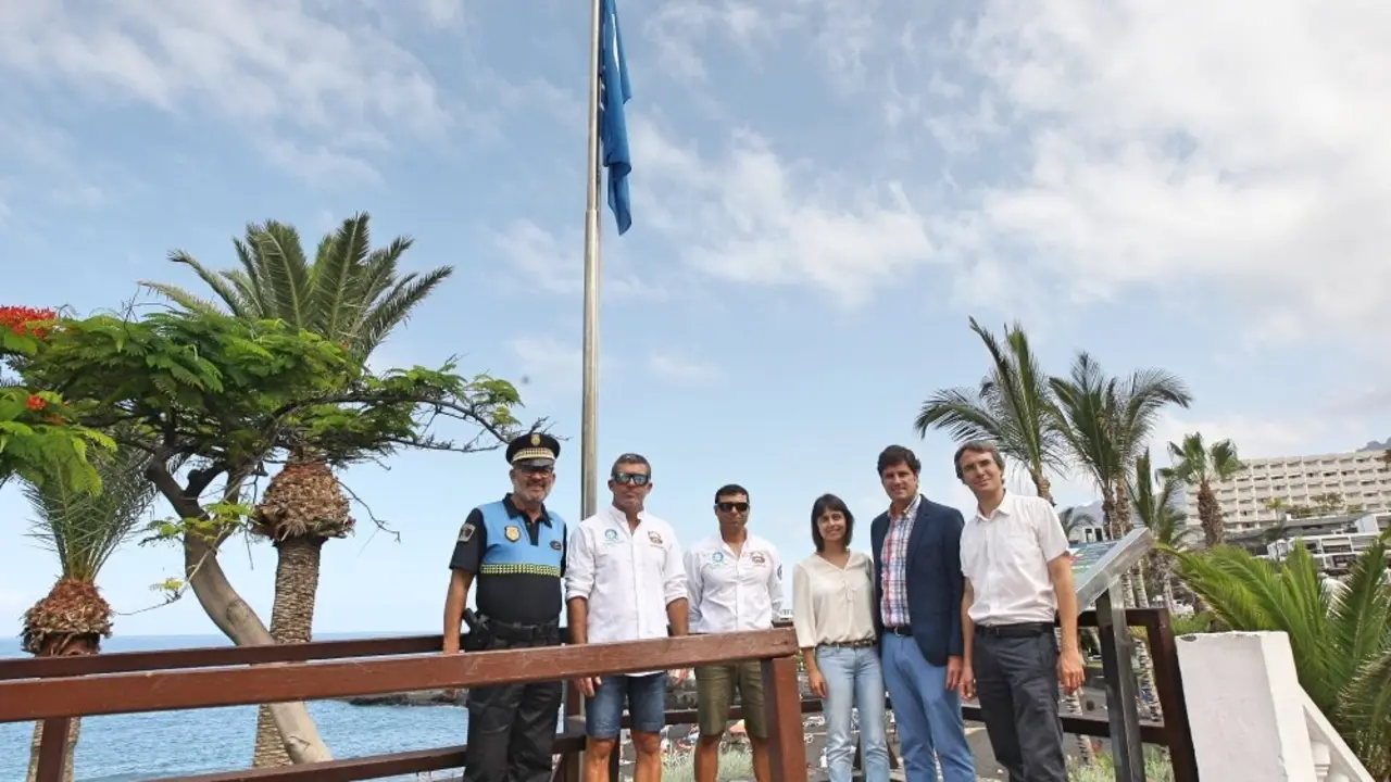 BANDERA AZUL PLAYA LA ARENA