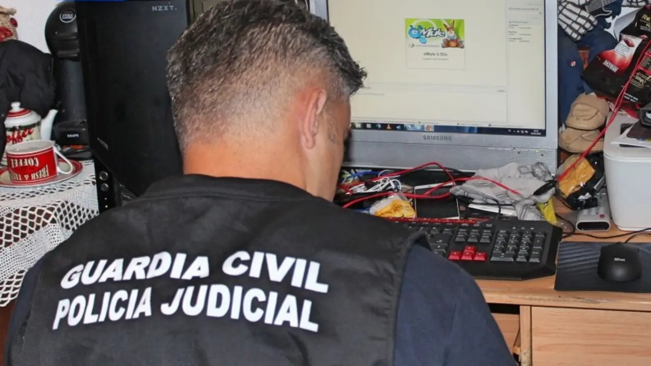 Guardia Civil Perdofilos 1-7_Fotor