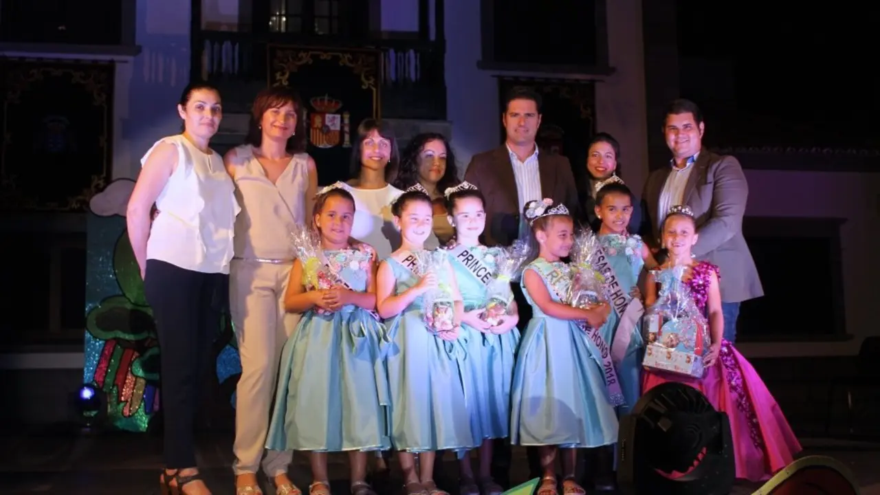 ILa ni&ntilde;a, procedente de la zona de Los Gigantes, se coron&oacute; como tal en una Gran Gala que tuvo lugar ayer, 19 de julio