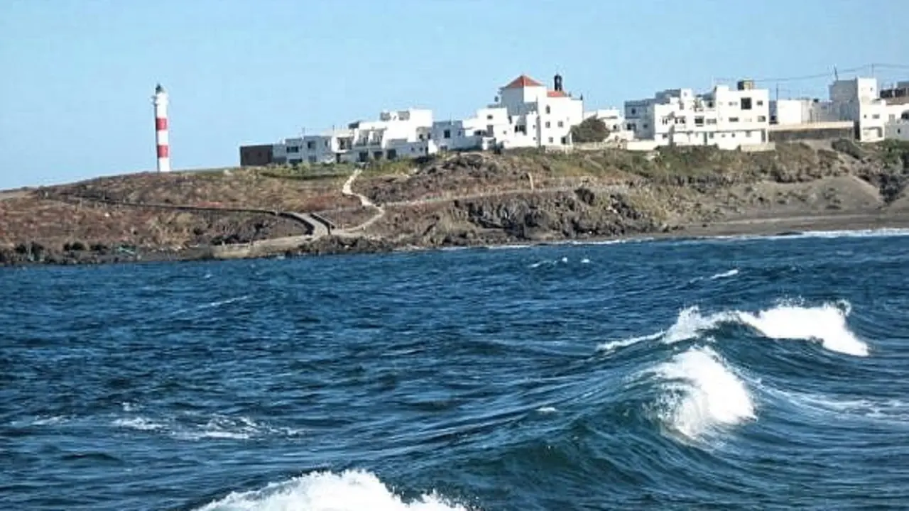 faro-punta-abona-e1495007757825_Fotor