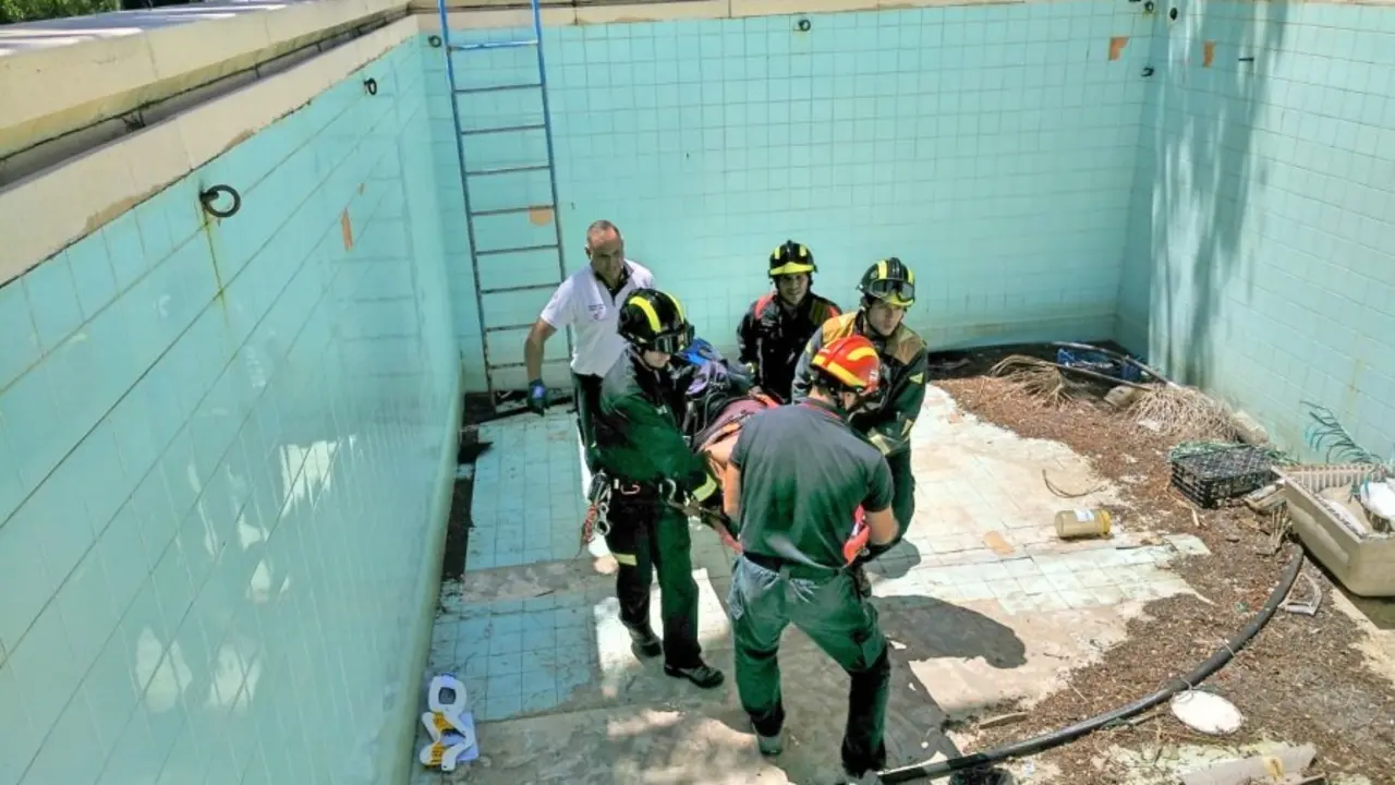 rescate piscina2_Fotor