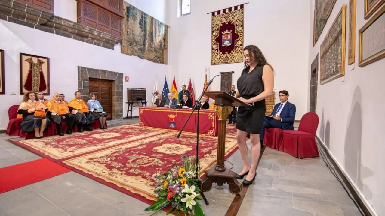 Acto de apertura - Grado Turismo ULL-8603_Fotor