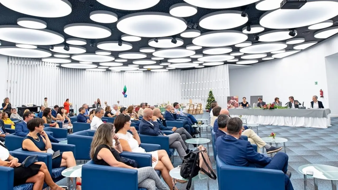 26092018 Presentaci&oacute;n Plan Movilidad GF Hoteles-Ashotel_Fotor