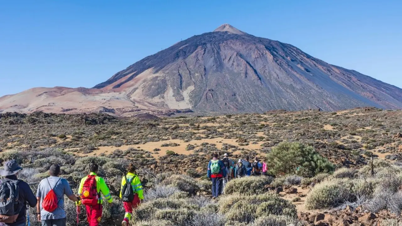Parque Nacional Ca&ntilde;adas Teide Sendero 2_Fotor