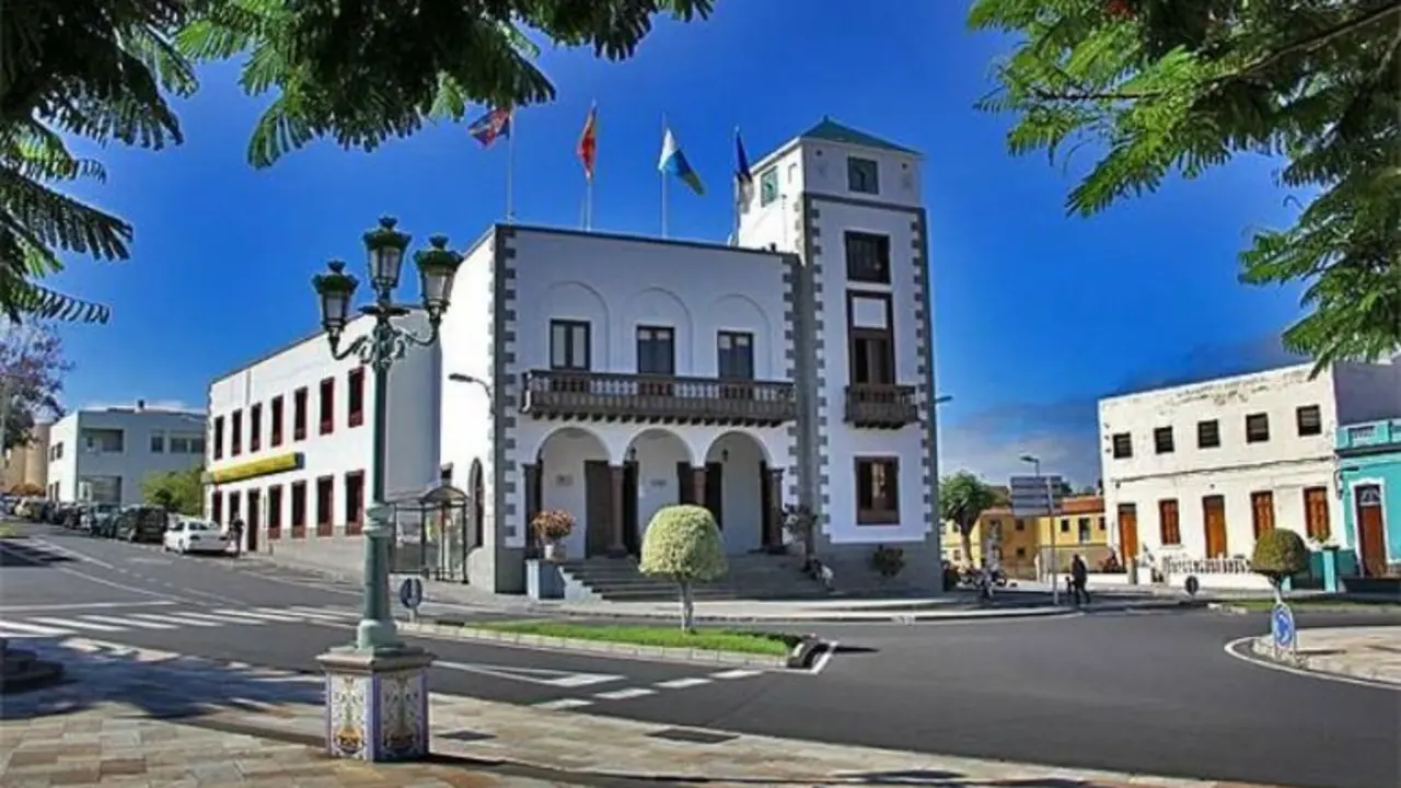 Ayuntamiento Tazacorte_Fotor