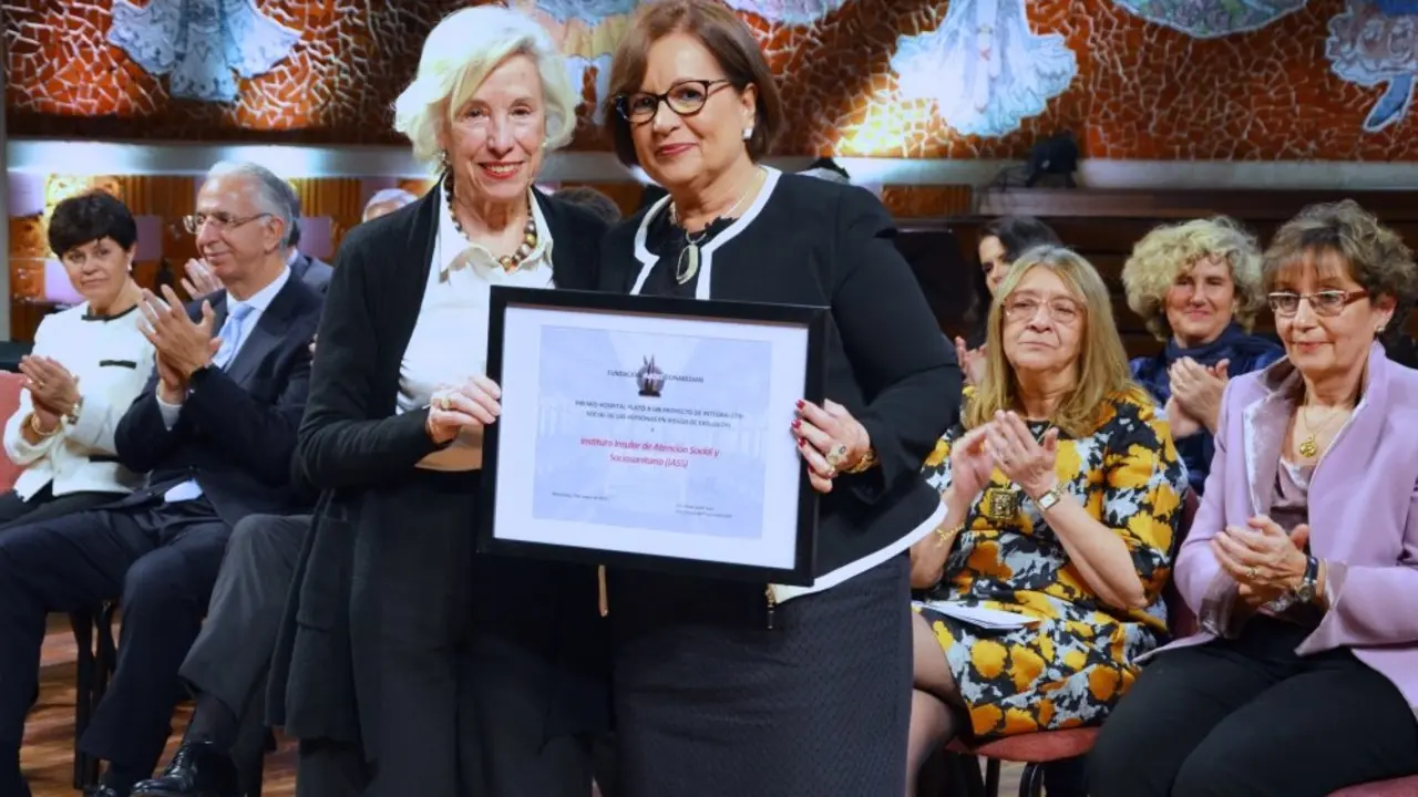 Premio Cabildo Int Soc IASS_Fotor