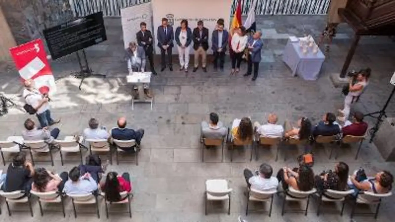PREMIOS A LA EXCELENCIA ACADEMICO-DEPORTIVA-002 primera edicion