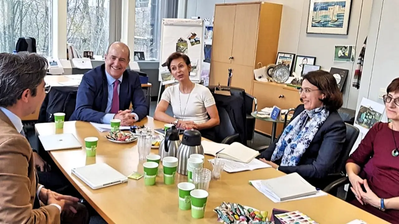 Reuni&oacute;n Bruselas 2019-03-05 at 15_Fotor