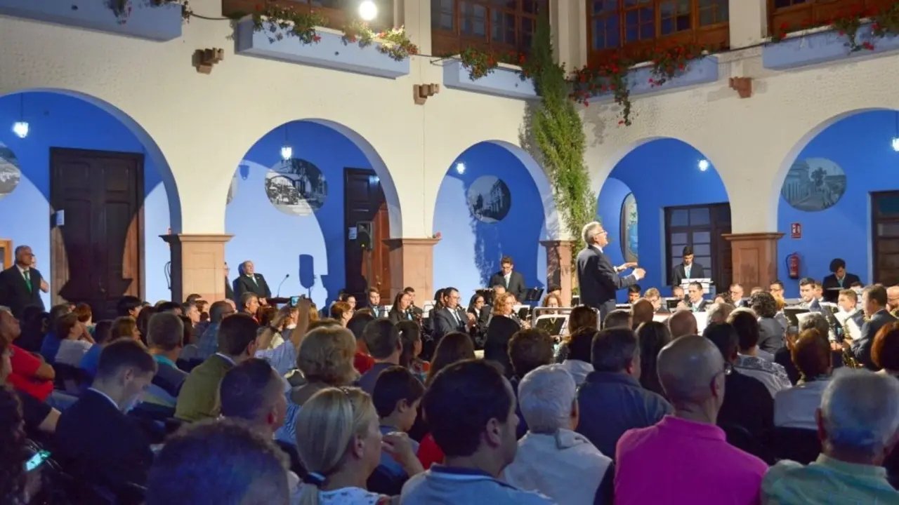 Banda M&uacute;sica G&uuml;&iacute;mar Patronato_Fotor