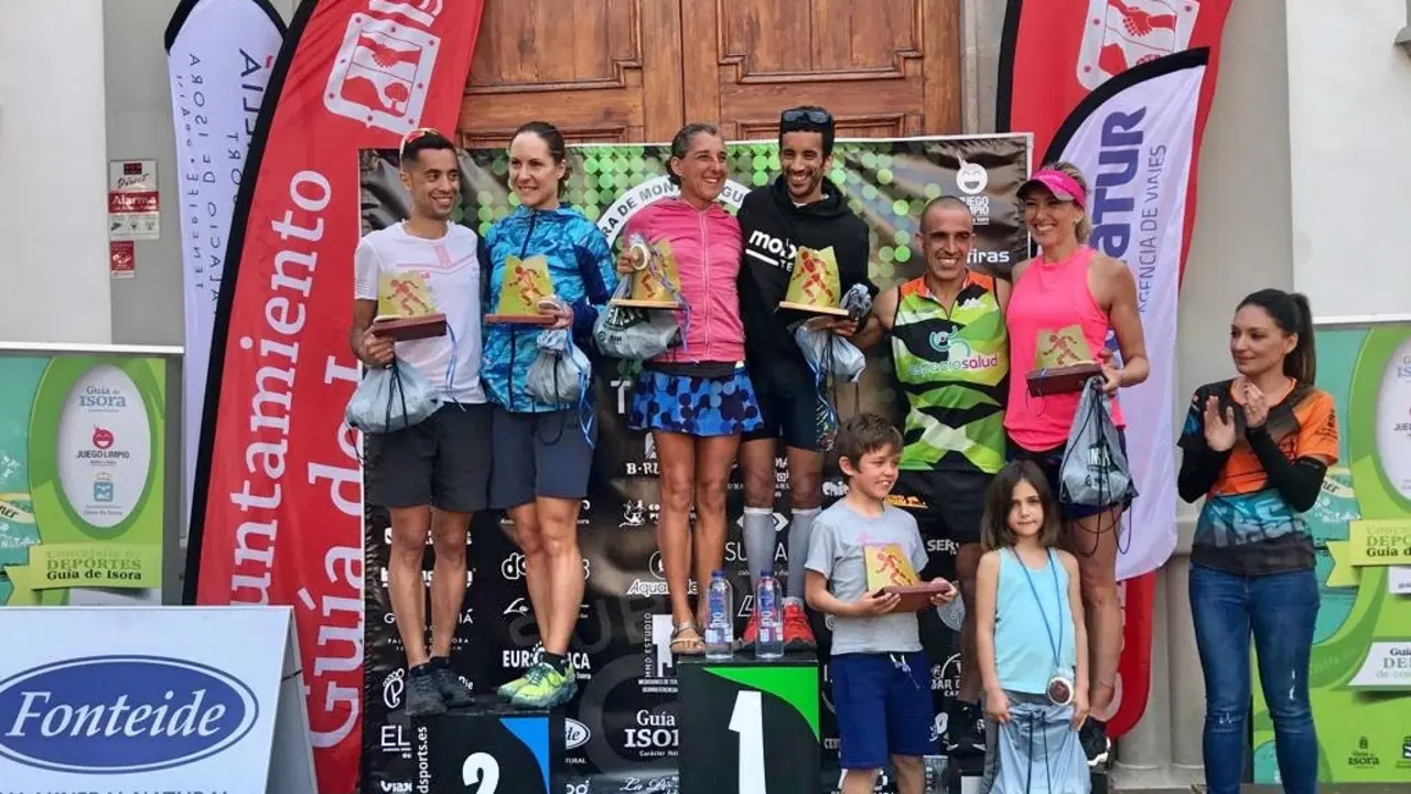 Podio_La Carrera de Monta&ntilde;a Subida a T&aacute;gara Fotor