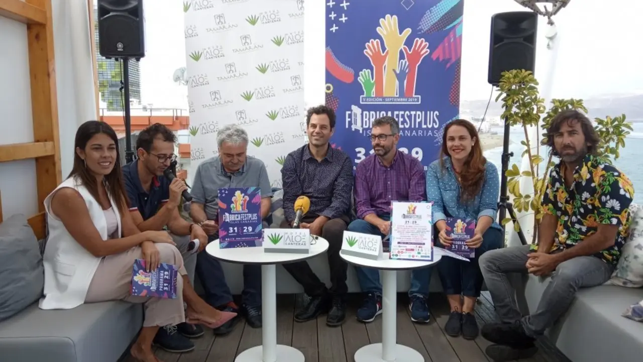 Presentaci&oacute;n del V F&aacute;brica Fest Plus Islas Canarias259_Fotor