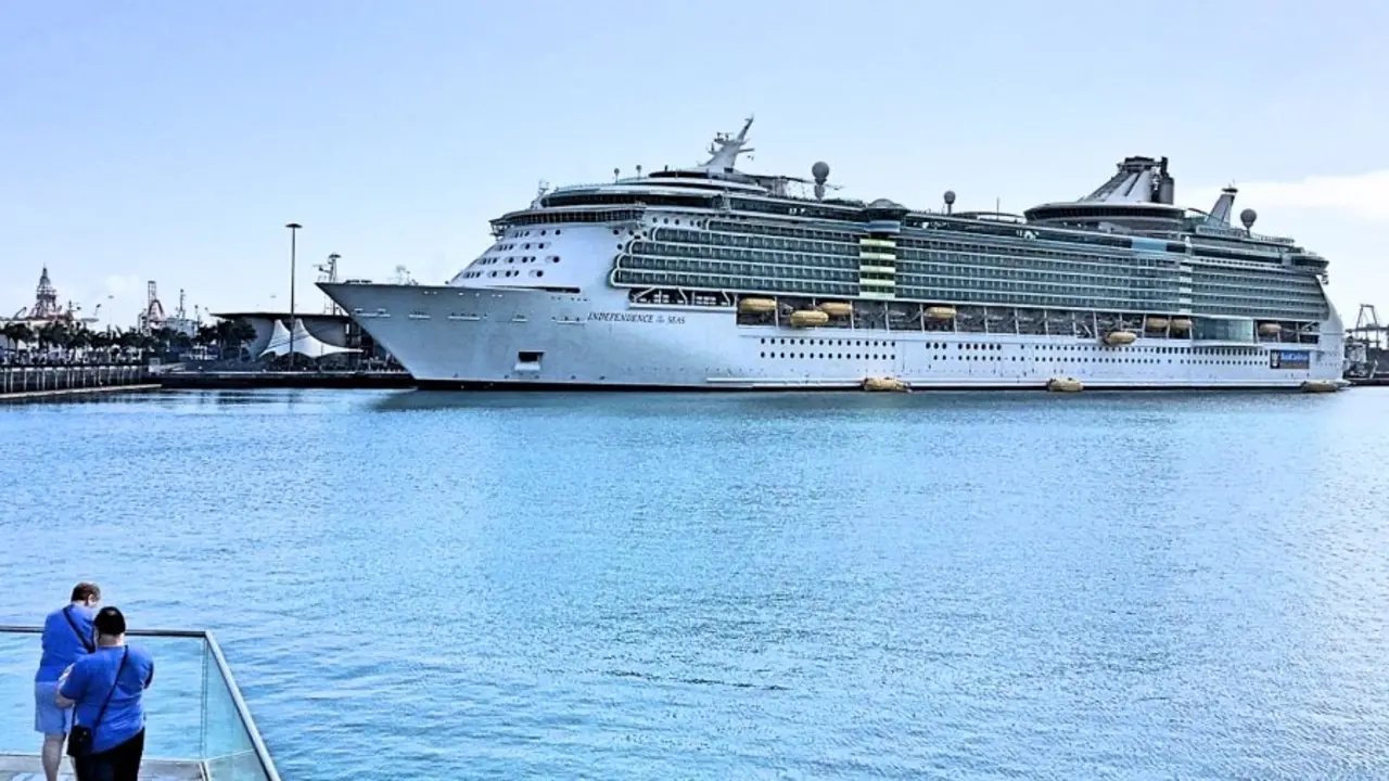 Cruceros Independence of the Seas_Fotor