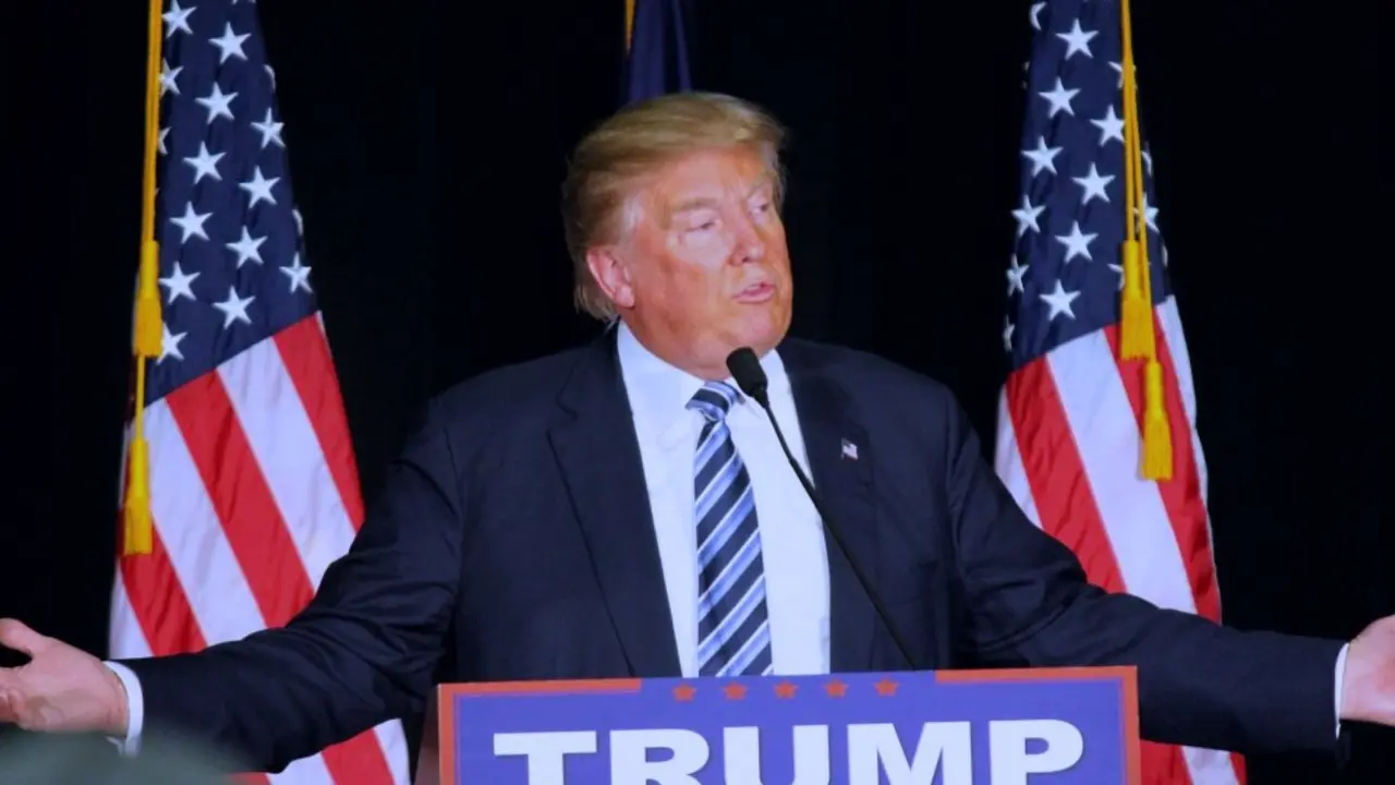 Trump-alta_Fotor