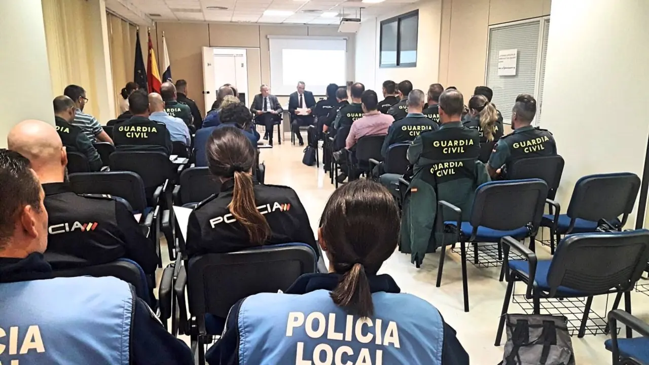 Policias -7_Fotor