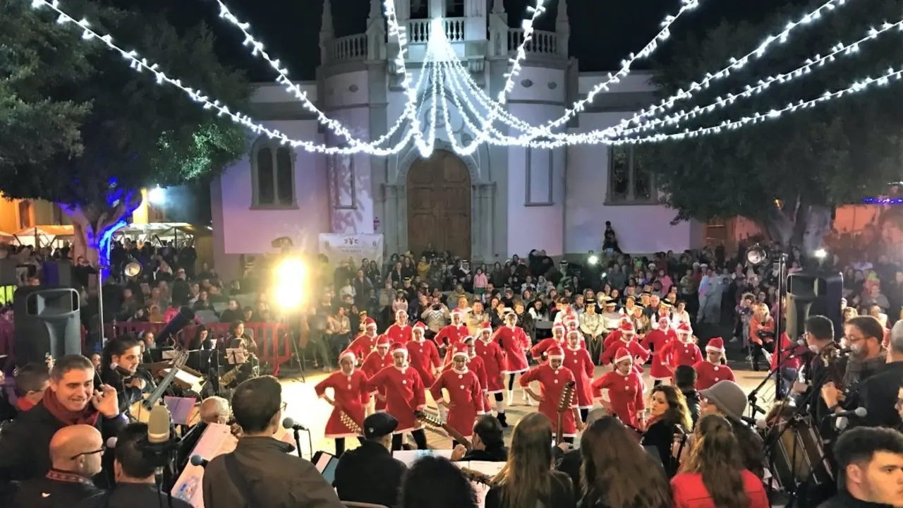 Foto Archivo Isora Suena Navidad_8545_Fotor