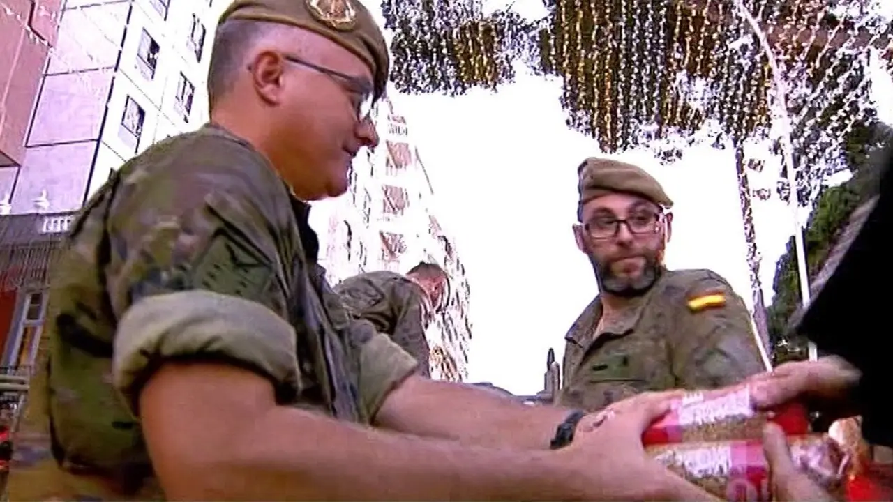 Telemarat&oacute;n Solidario #CompartirCanarias militares1_Fotor