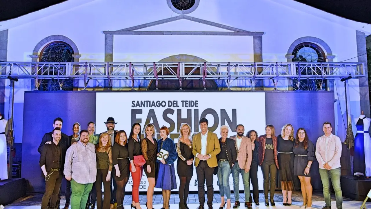 Foto de familia de la Fashion Week_Fotor