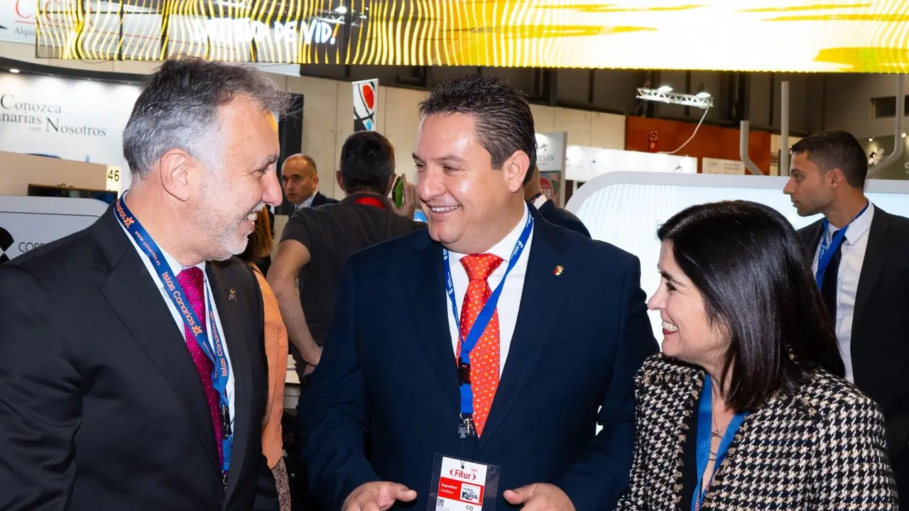 Arona Fitur1172_Fotor