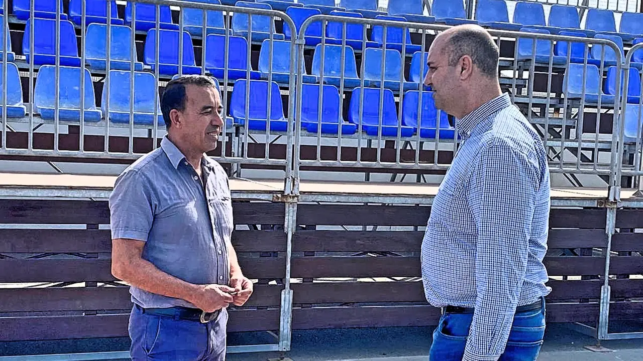 Visita campo f&uacute;tbol Charco del Pino_Fotor