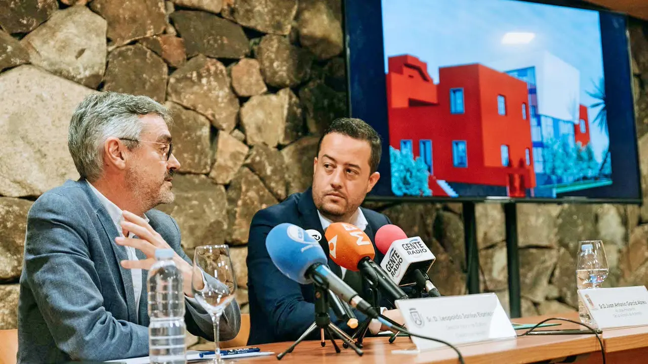 Juan Antonio Garc&iacute;a Abreu y Leopoldo Santos Elorrieta _Fotor
