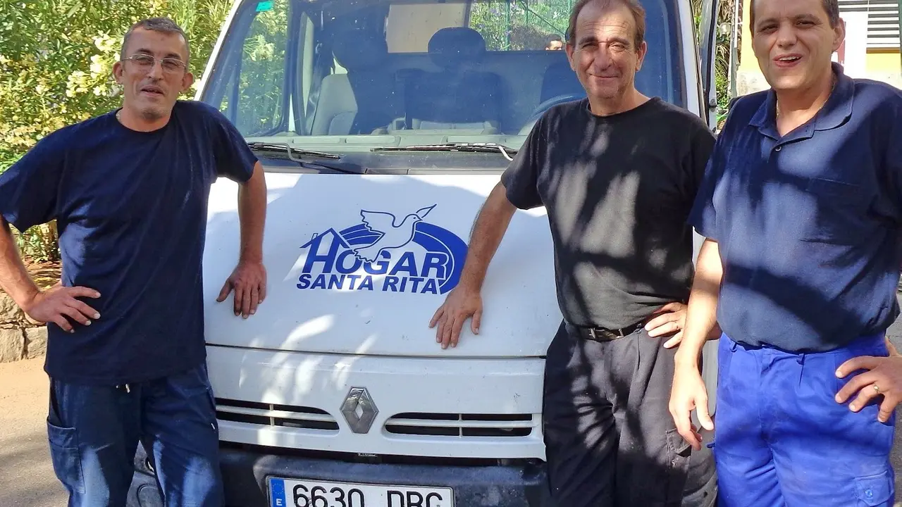 18032020 hoteles donan alimentos Hogar Santa Rita2_Fotor