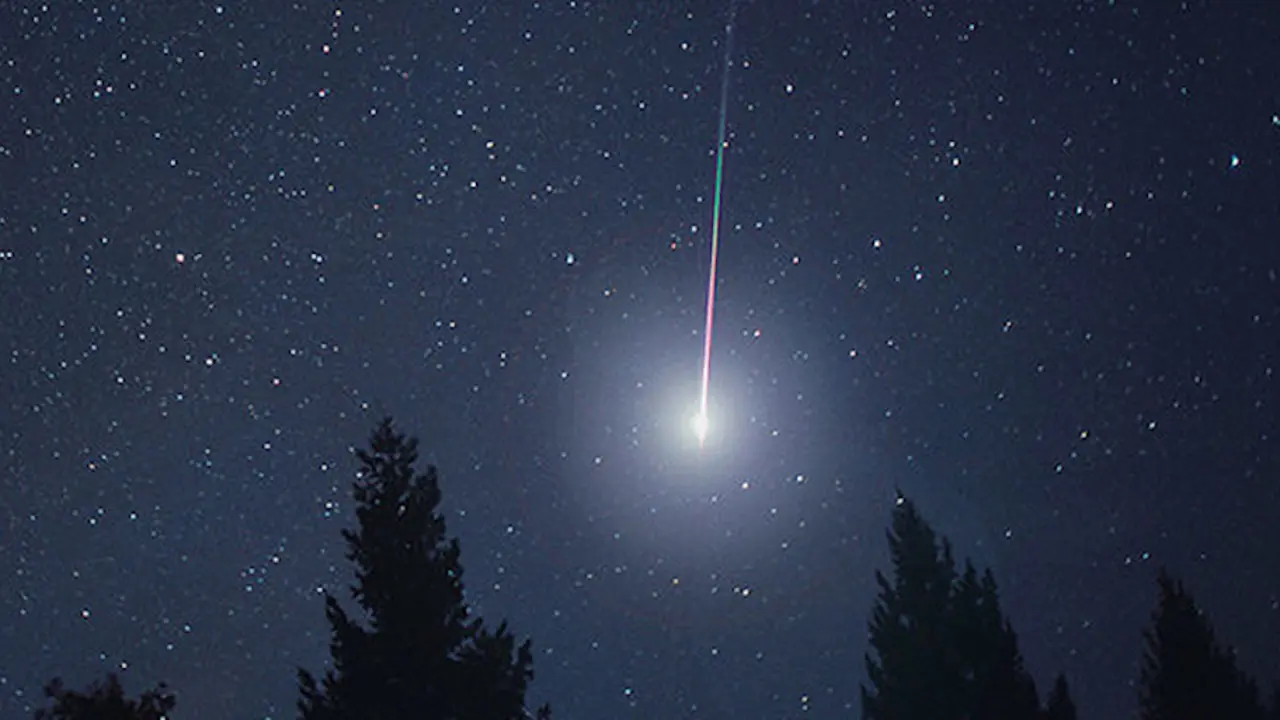 las liridas lluvia estrellas abril