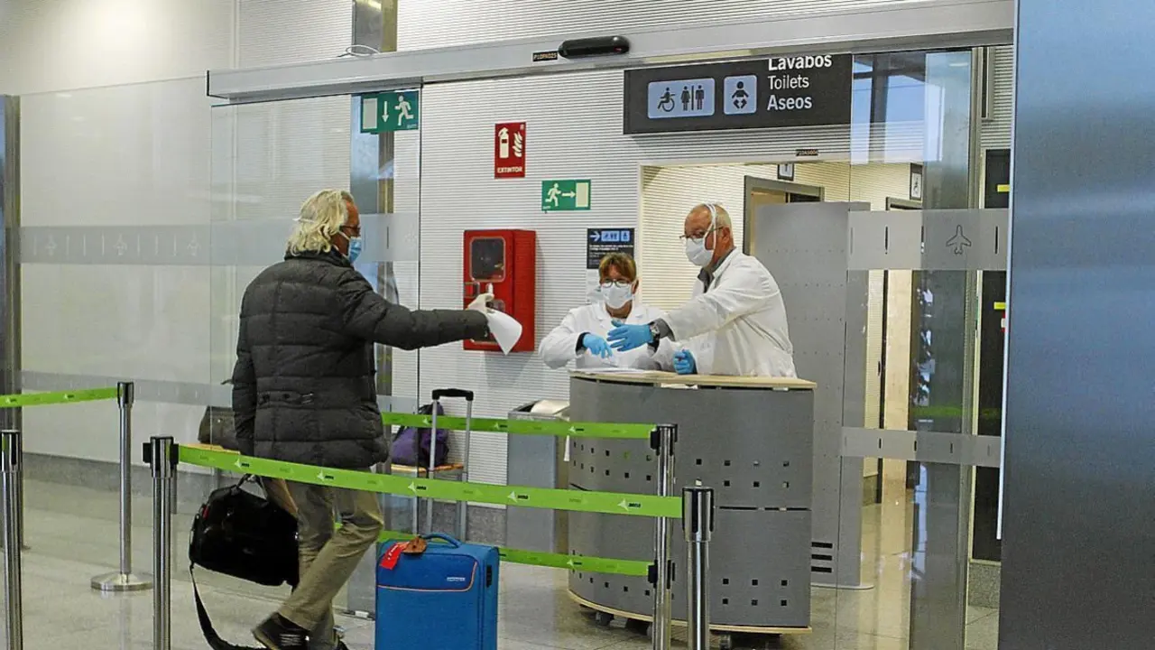 Test coronavirus aeropuertos 7_Fotor