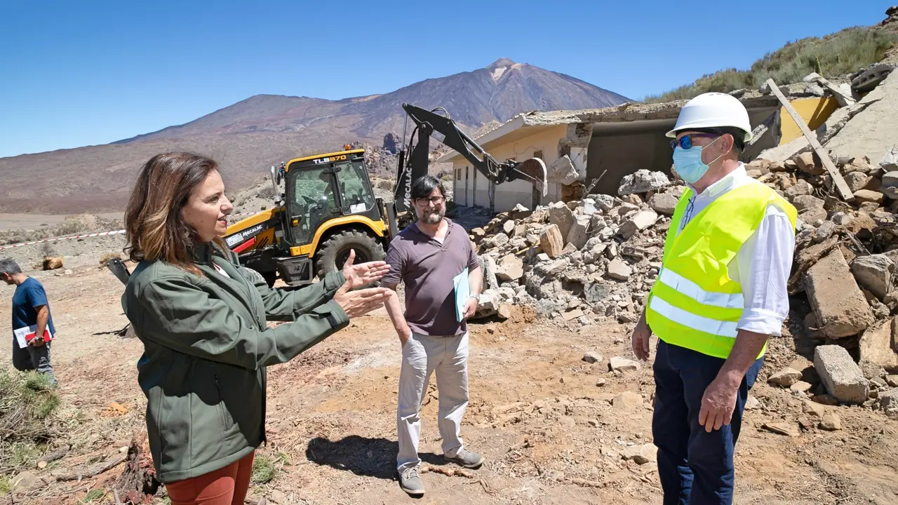 20200629_cabtf_demolici&oacute;n_refugio_teide_13_Fotor