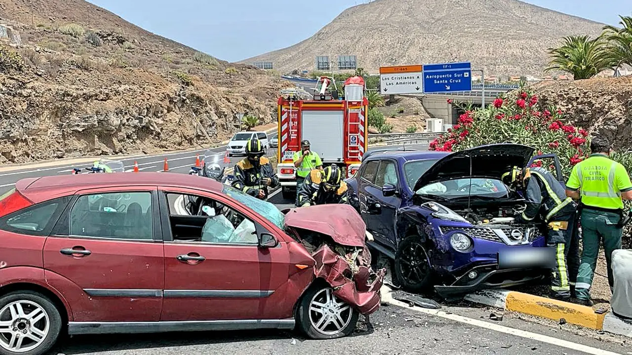 Accidelte Los Cristianos bOMBEROS SUCESOS_Fotor