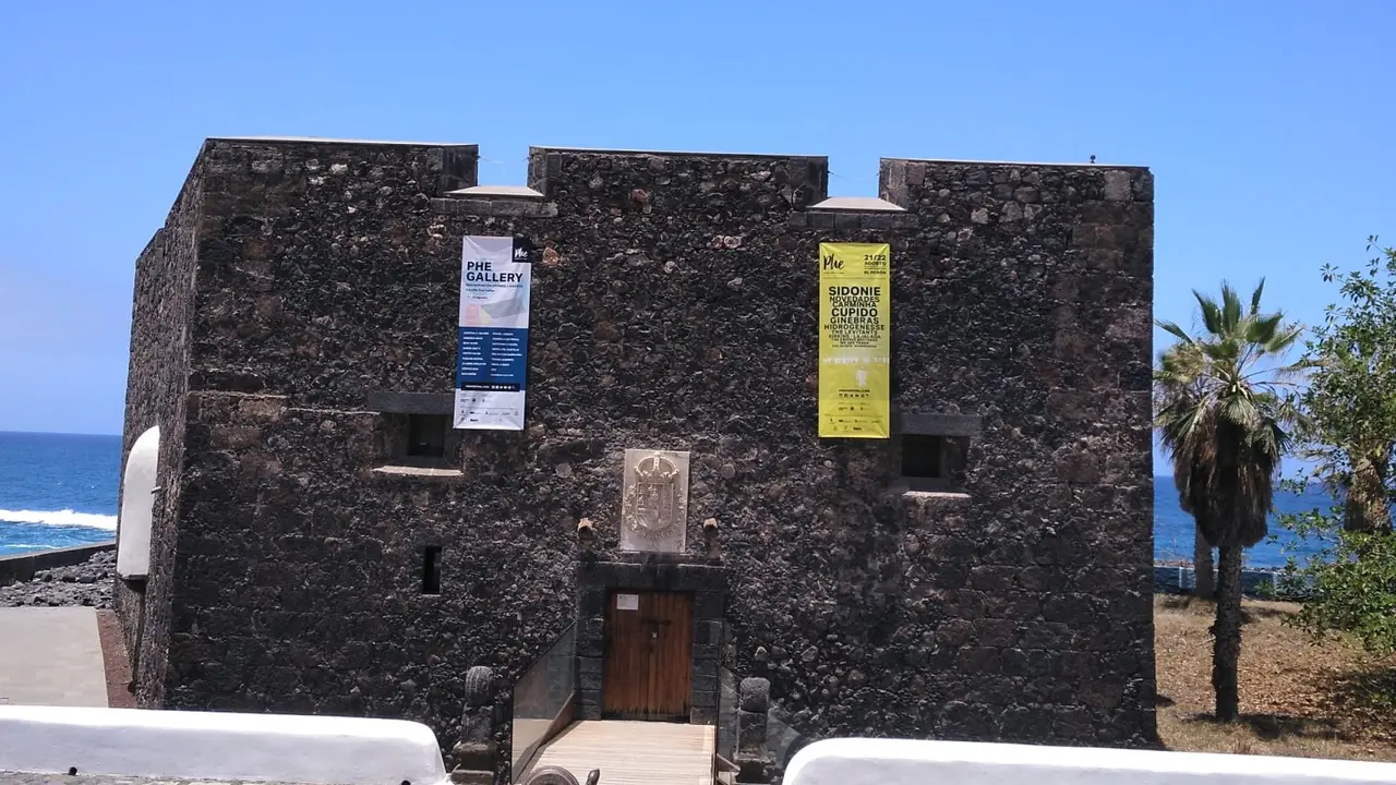Phe Gallery 2020 - Espacio Cultural Casitllo San Felipe_Fotor