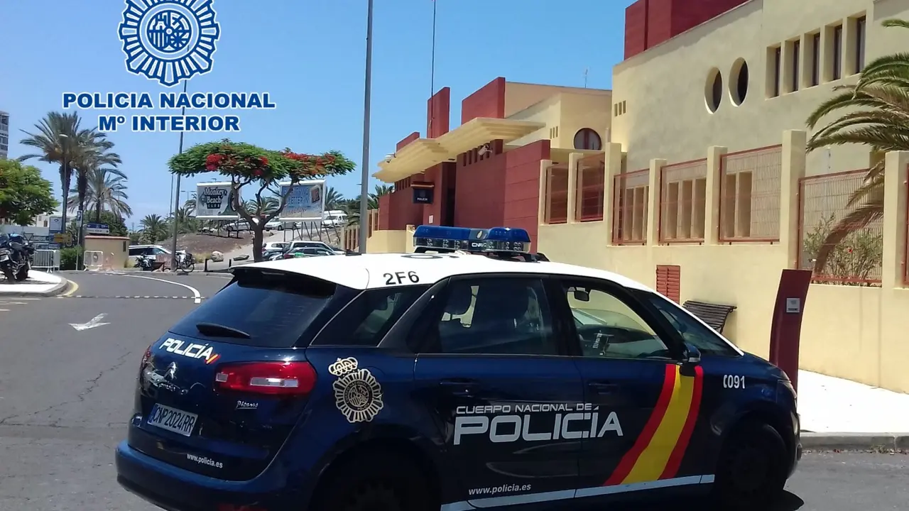 Polic&iacute;a Nacional SUR TFE 5_Fotor