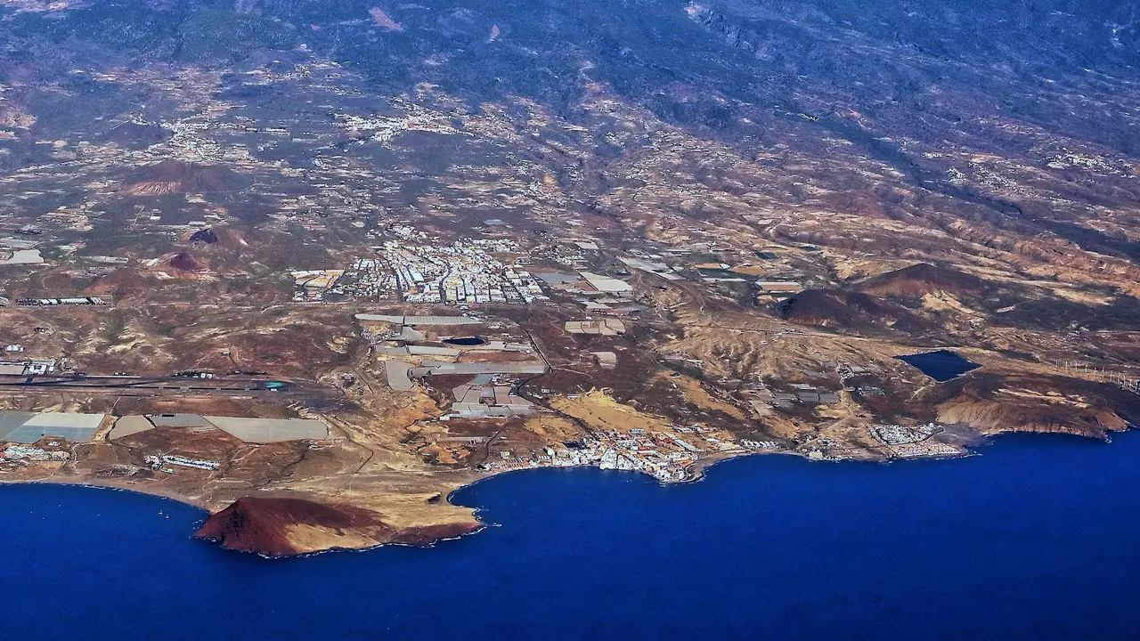 Fotograf&iacute;a a&eacute;rea Municipio de Granadilla de Abona, Tenerife _Fotor