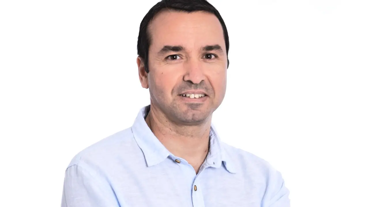 Ruyman Exp&oacute;sito_concejal S&iacute; se puede-IUC G&uuml;imar_Fotor