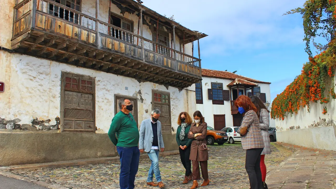 Visita a la Casa Delgado Oramas_Fotor