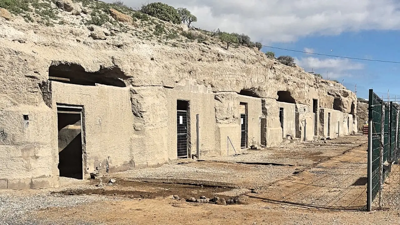 Tierra Blanca-Im&aacute;genes de hoy de la zona donde se han comenzado a retirar las antiguas jaulas_Fotor