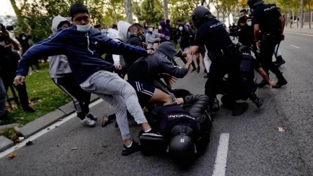 Agresi&oacute;n a Policia Nacional 5_o_Fotor