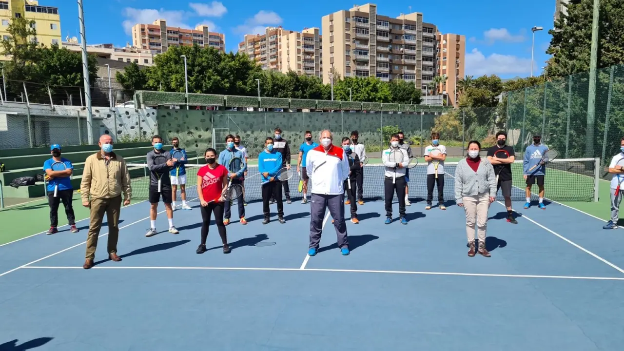 Ideco Mediero curso tenis (2)_Fotor