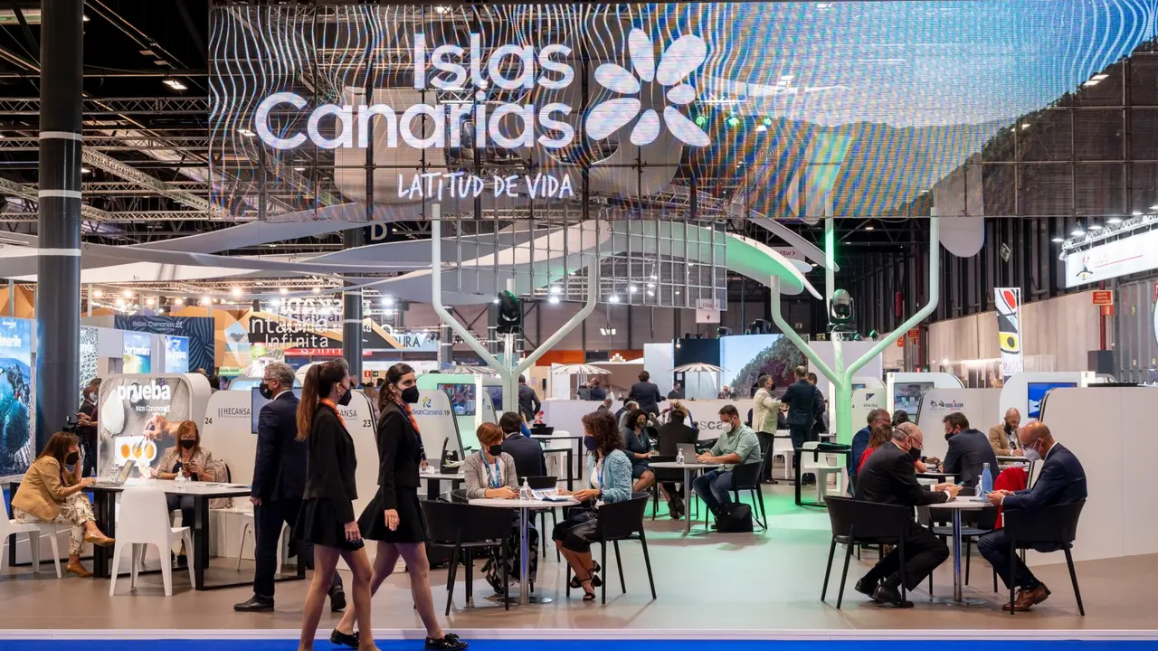 Fitur 202182_Fotor