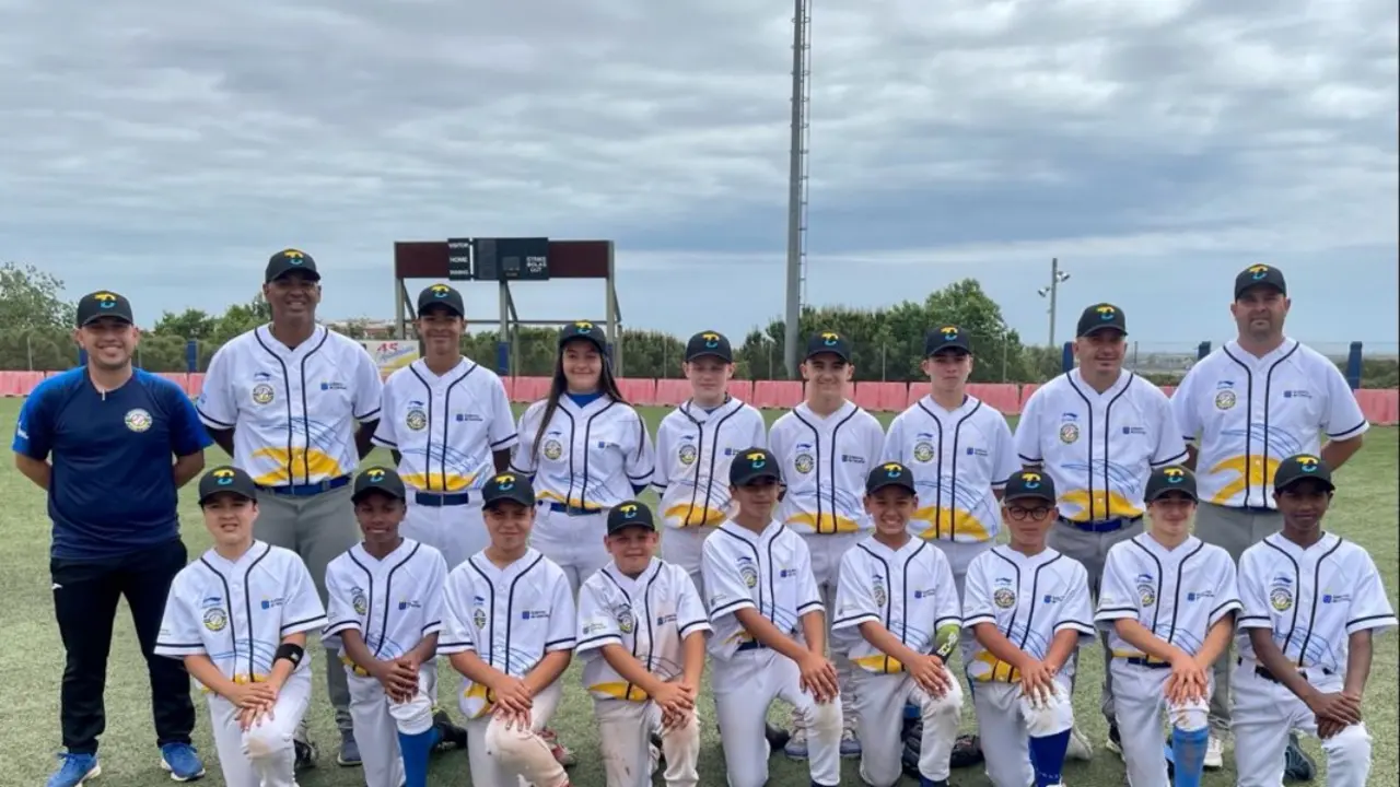 Selecci&oacute;n canaria de b&eacute;isbol sub13_Fotor