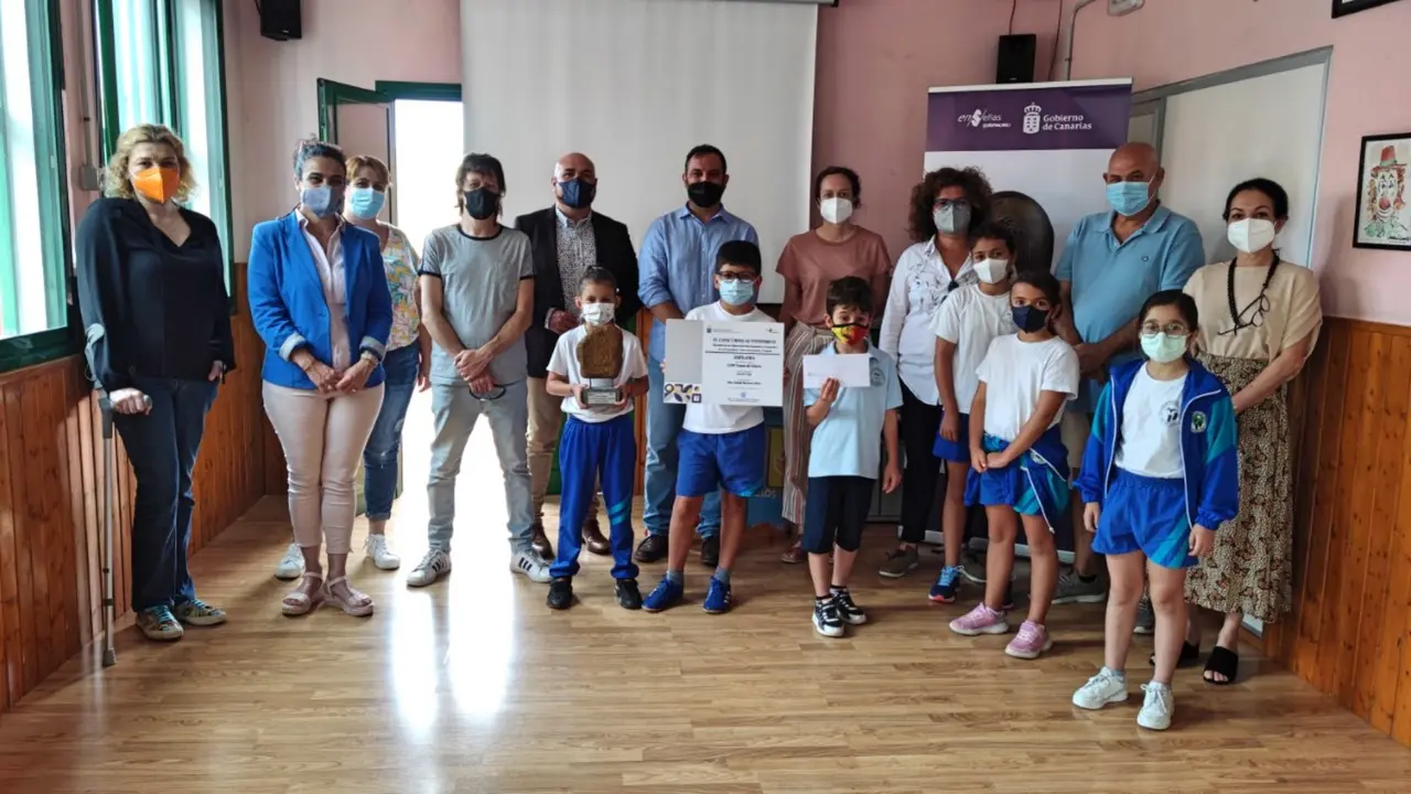 foto ceip tomas de iriarte premio puerto viejo_Fotor