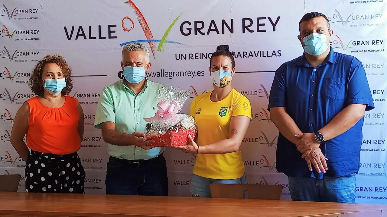 Valle Gran Rey Aline Reis UDG Tenerife 4721_Fotor