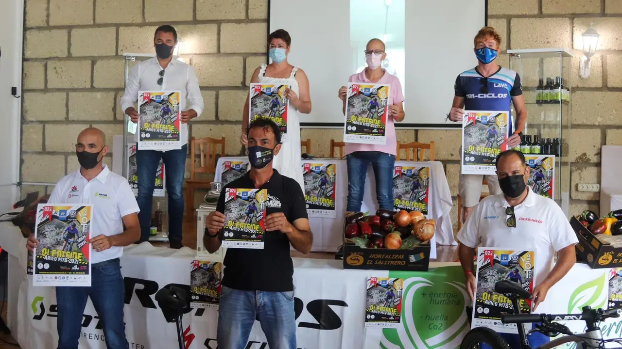 Presentaci&oacute;n de la III OleoTeide Arico MTB 2021 en la Bodega Cumbres de Abona(1)