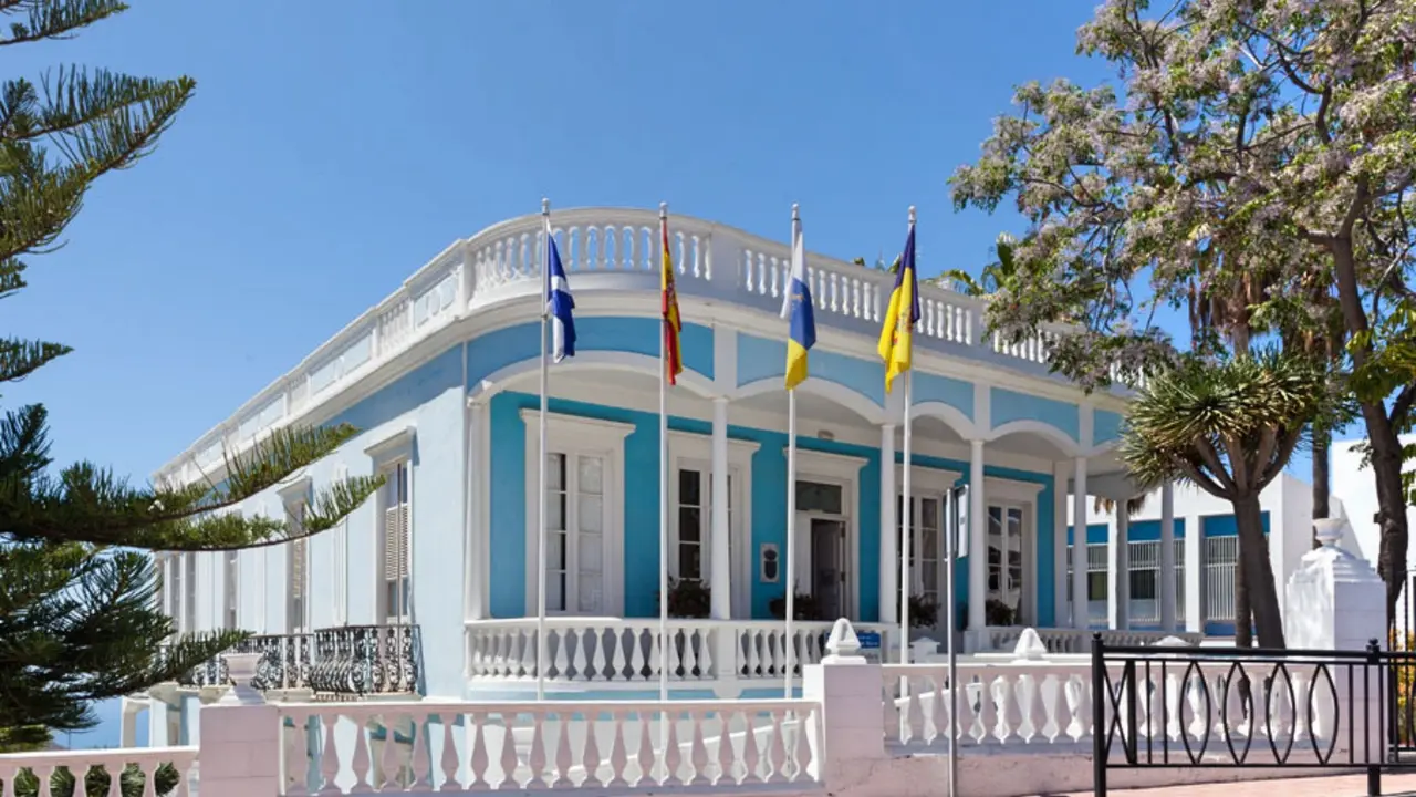 Ayuntamiento san-miguel-de-abona-la-casa-azul