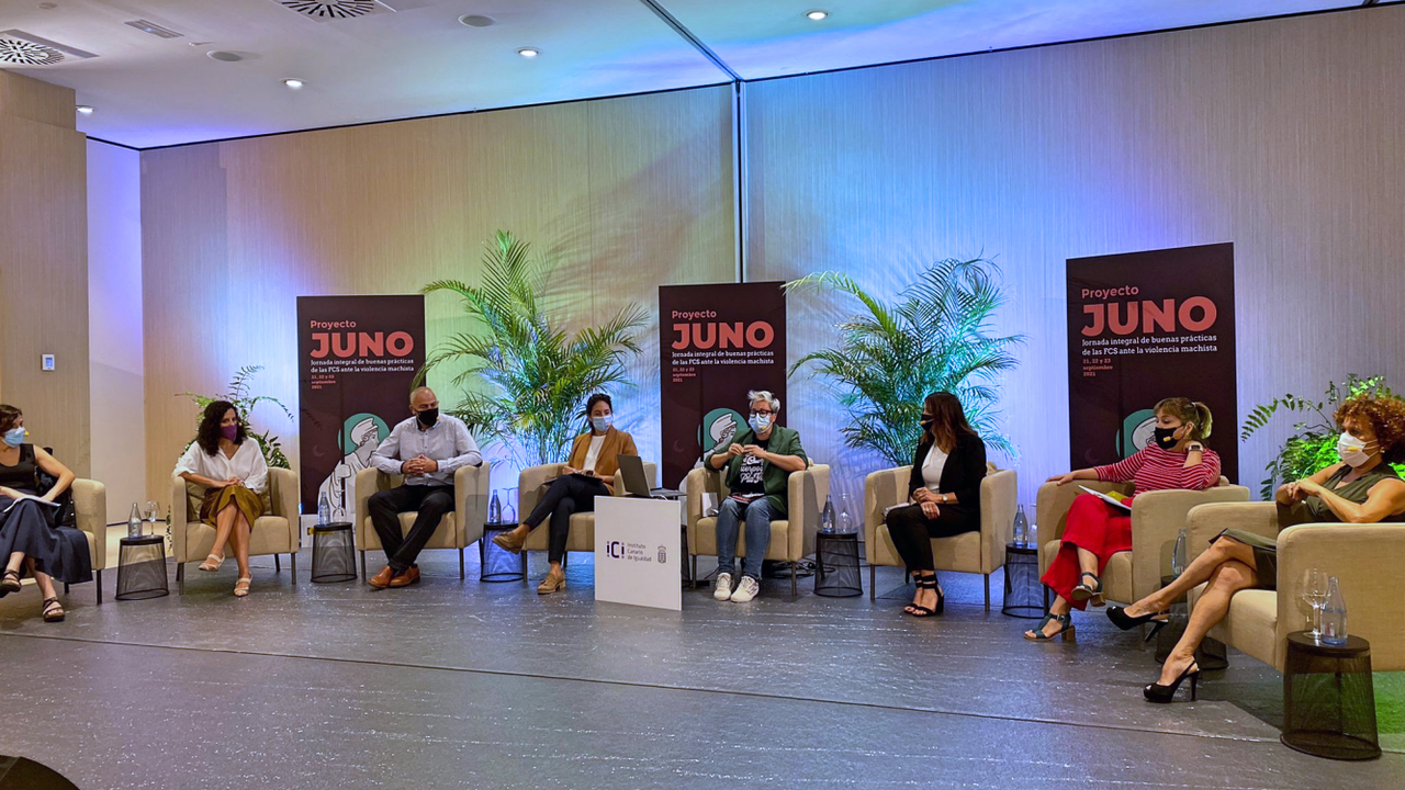 Juno mesa redonda