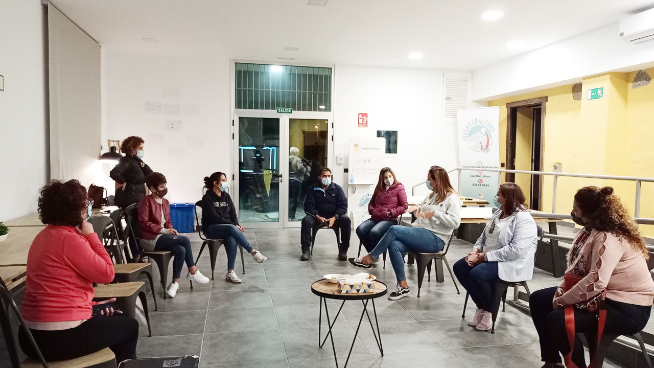 Juventud espacio conceta Caf&eacute; de Tarde(1)