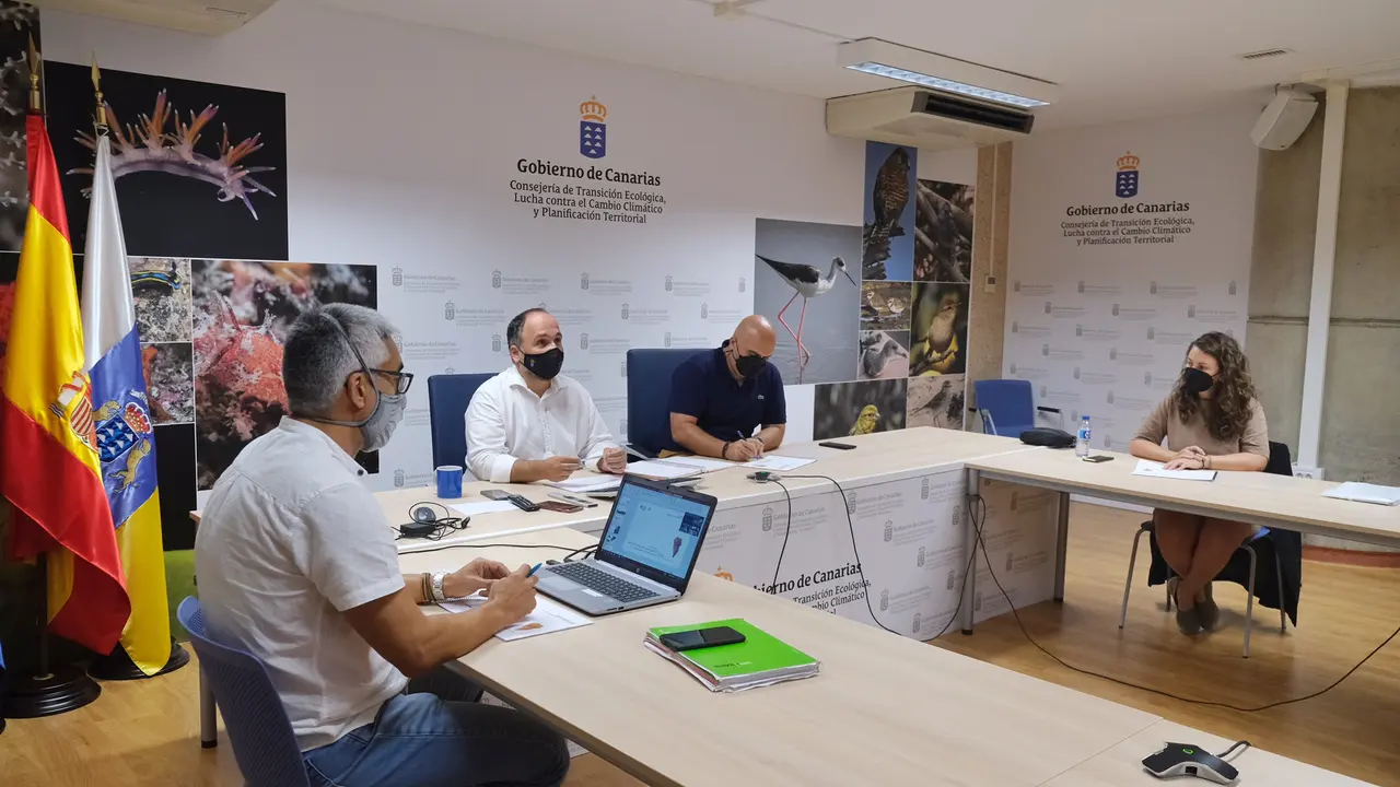 Reuni&oacute;n 1-2