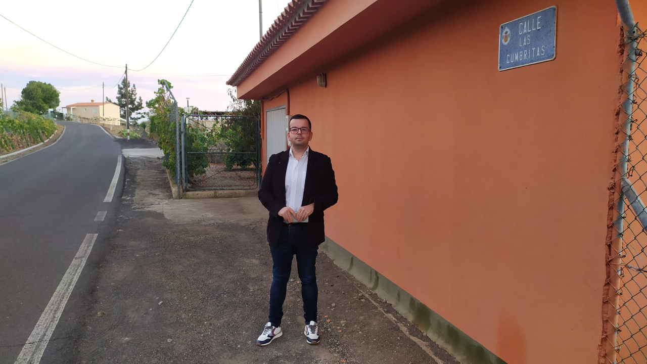 Ad&aacute;n Garc&iacute;a (Cs) en la calle de Las Cumbritas